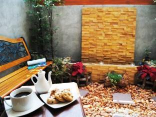 Focal Local Bed & Breakfast Banguecoque Exterior foto
